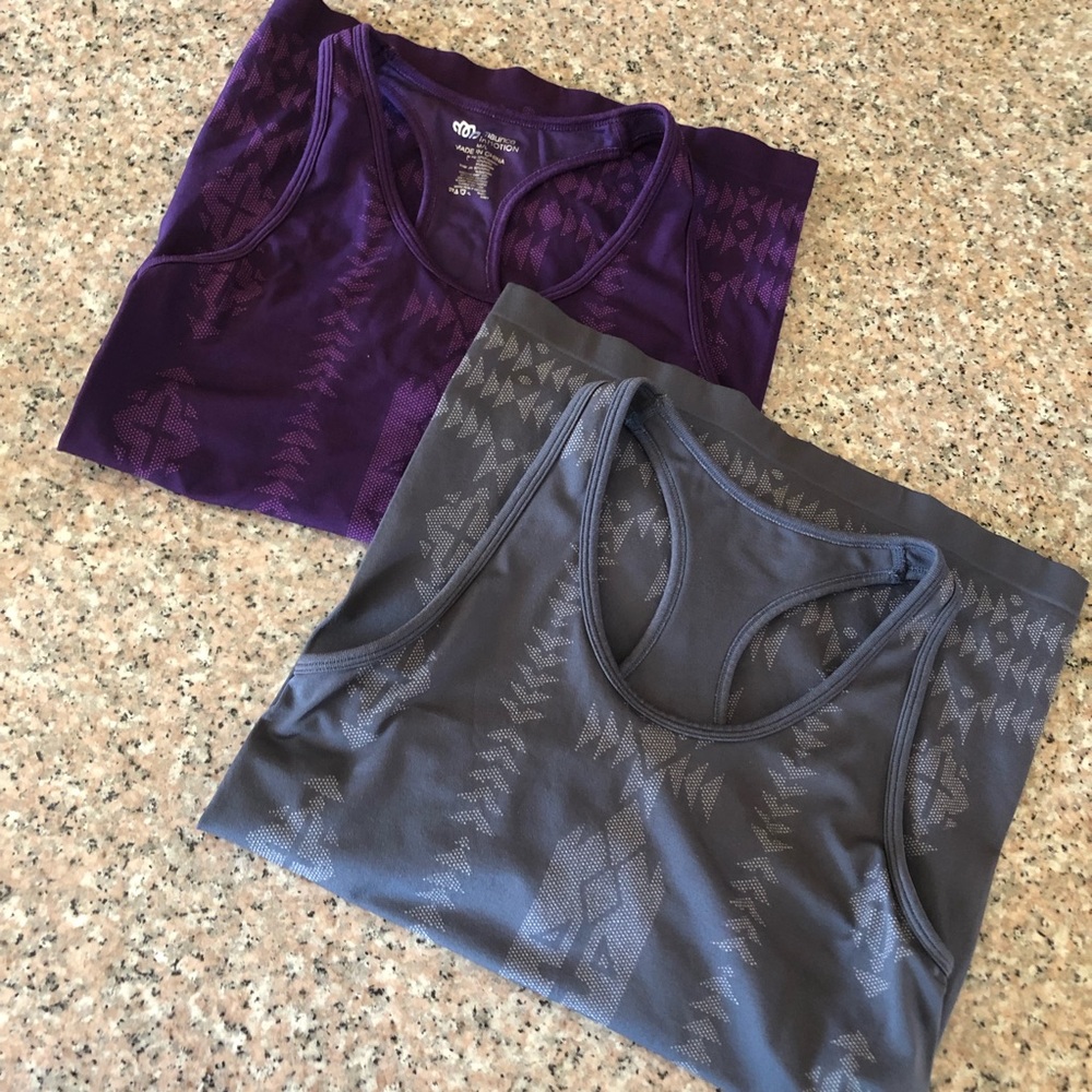 Maurice’s in motion top ( 2 tops)